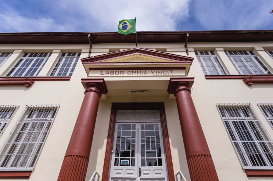Escola Centenária
