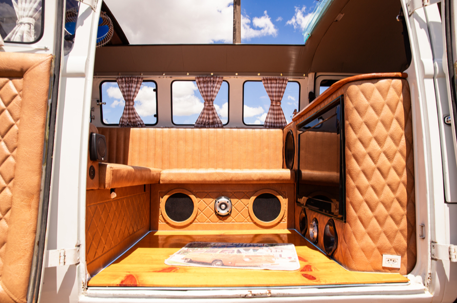 Kombi Home