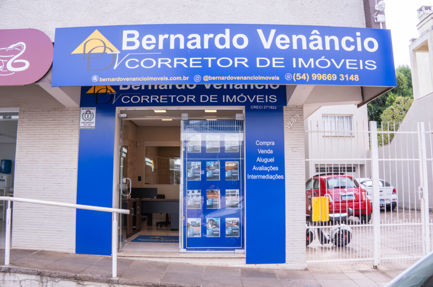 Entre chaves e conquistas: 12 anos de carreira imobiliária