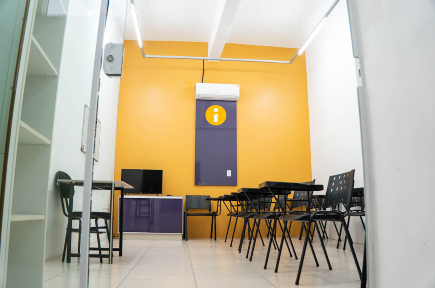 Há seis anos fazendo com que você trabalhe sem burocracia