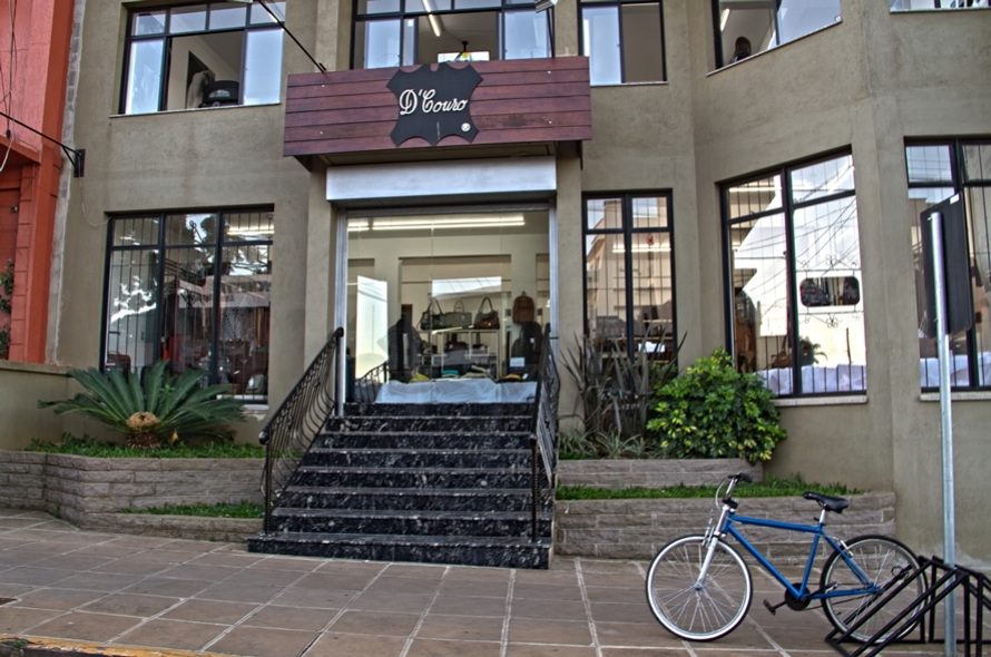 Trinta e dois anos de excelência