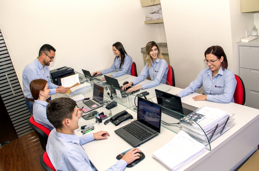 No domínio da contabilidade